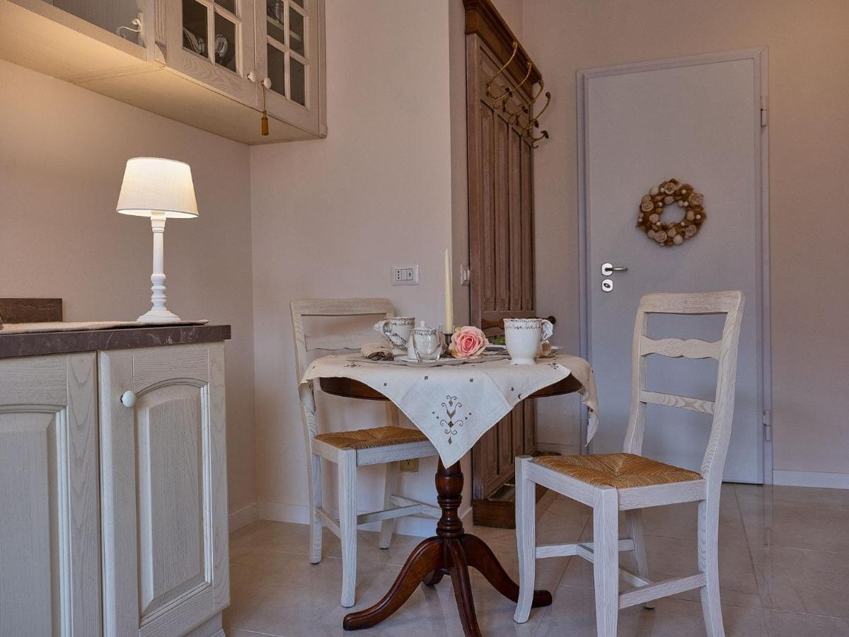 Ave Home Luino Bagian luar foto