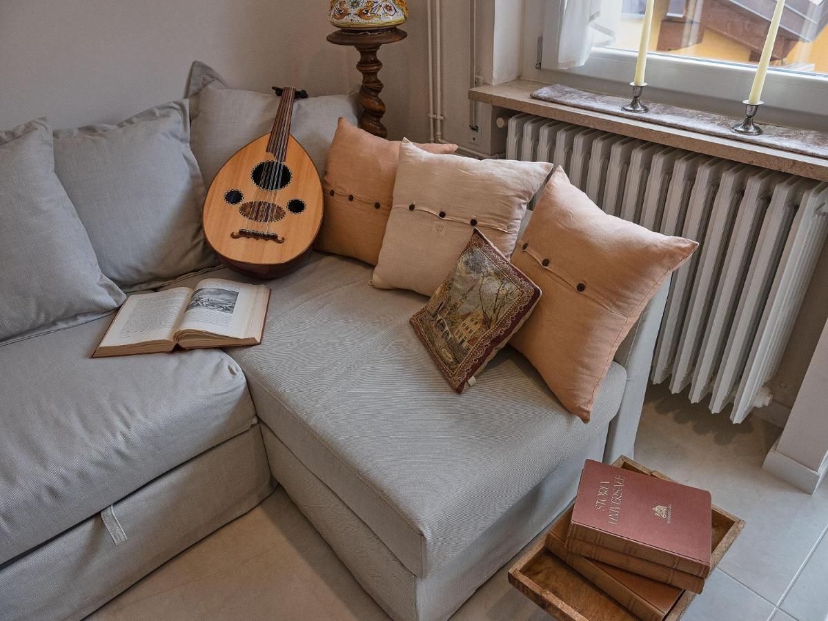 Ave Home Luino Bagian luar foto
